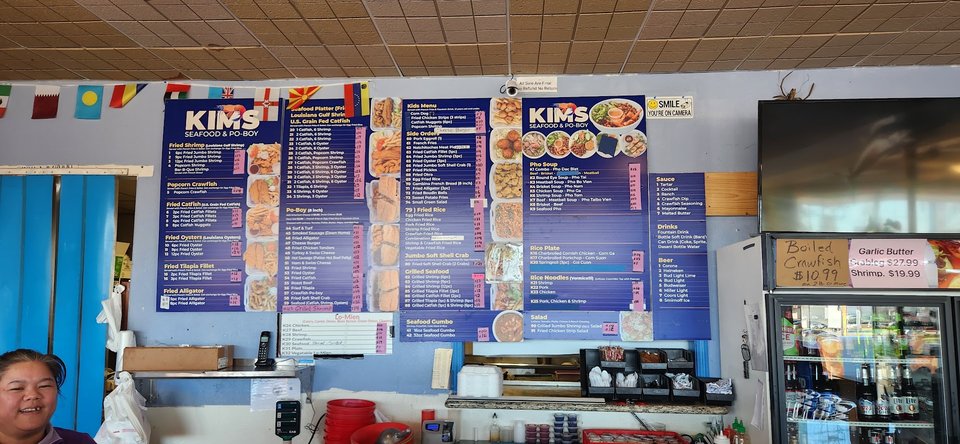 Counter service inside a New Orleans style seafood spot.