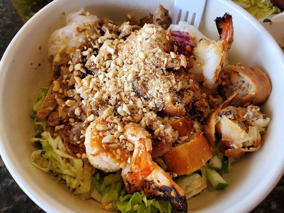 Rice Noodles w Shrimp Beef Pork